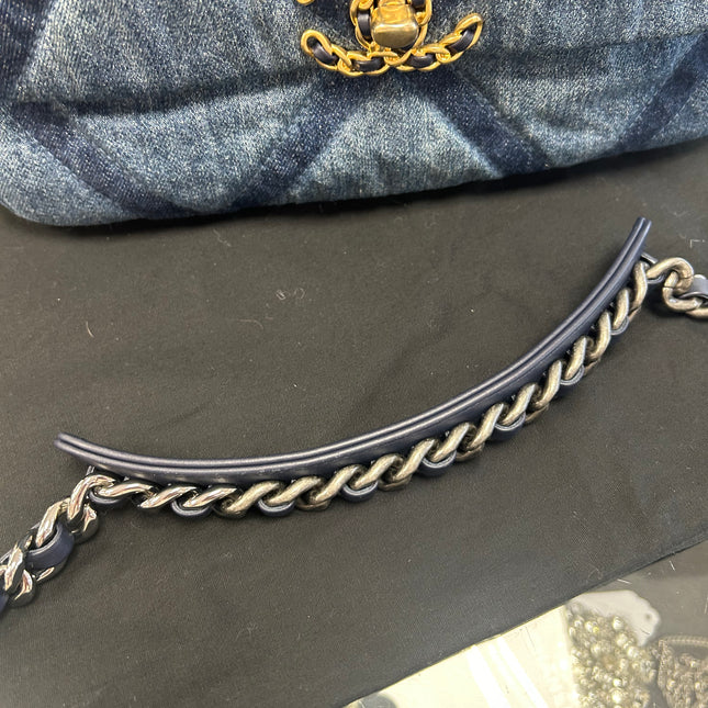 Sac Chanel 19 small denim