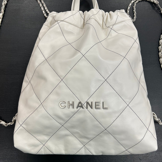 Chanel sac à dos 22
