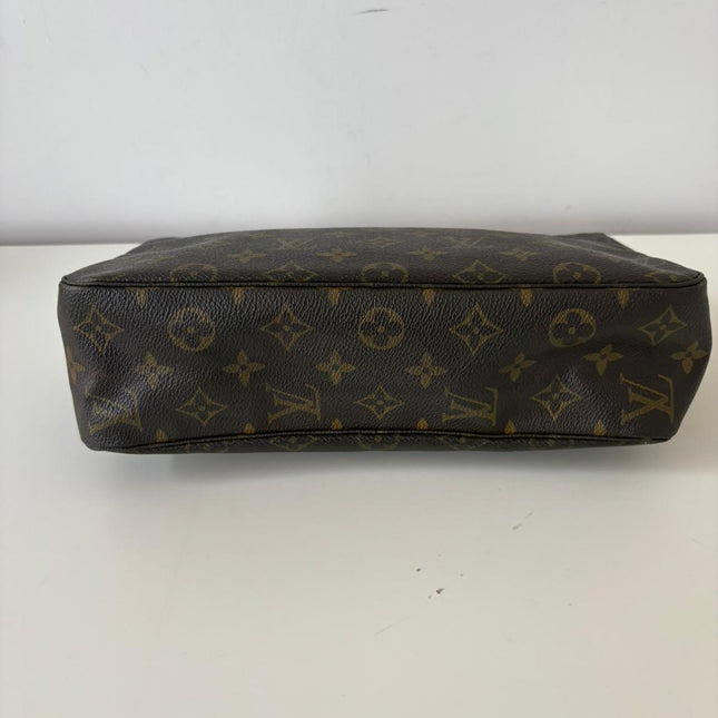 Trousse de toilette Louis Vuitton 28cm