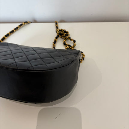 Sac Chanel Demi lune vintage