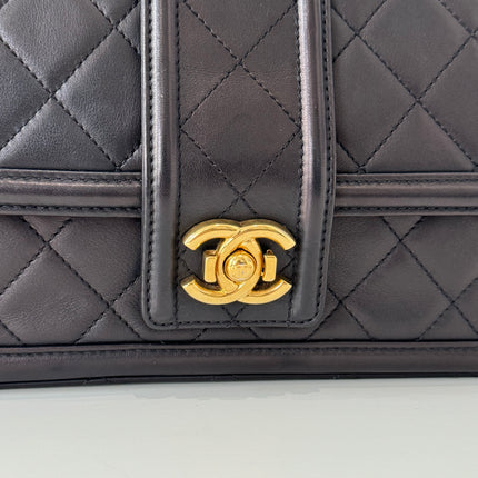 Sac Chanel rabat simple cc élégant medium