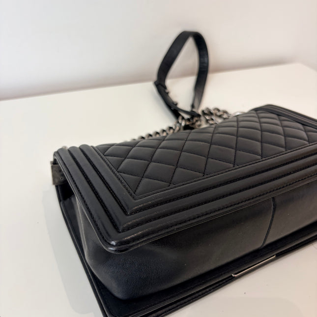 Sac Chanel Boy medium noir