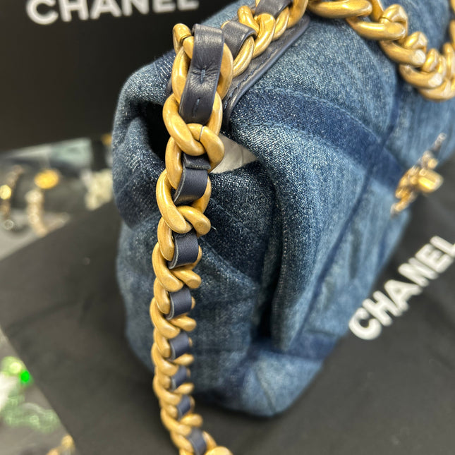 Sac Chanel 19 small denim