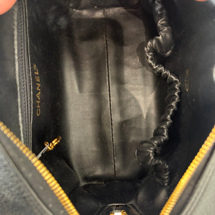 Trousse Chanel cuir caviar