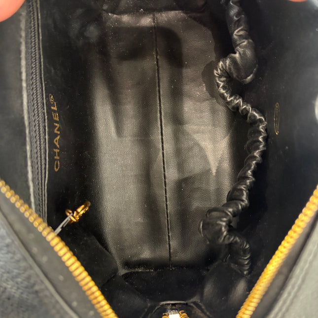 Trousse Chanel cuir caviar