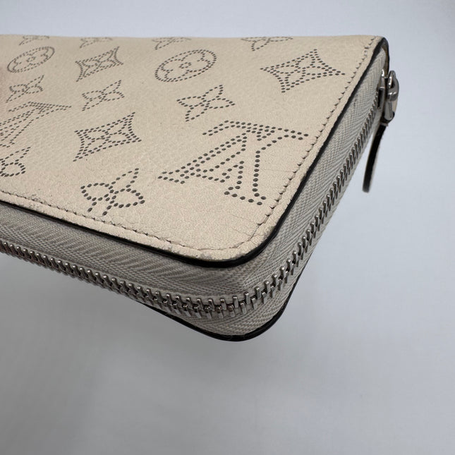 Portefeuille Louis Vuitton Zippy cuir mahina