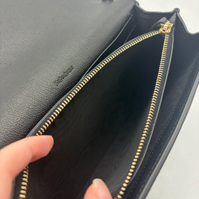 Sac Yves Saint Laurent Wallet on Chain Belle de Jour