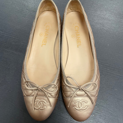 Ballerines Chanel Matelassées Bronze T39