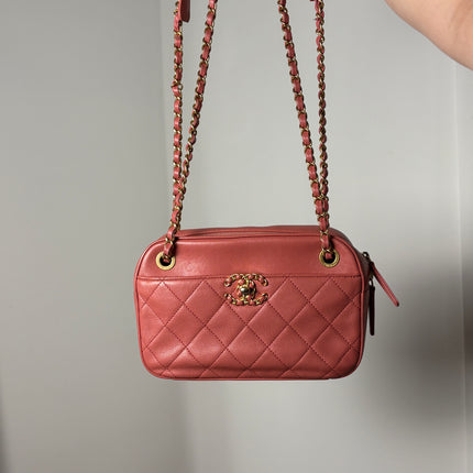 Sac Chanel Camera fermoir 19
