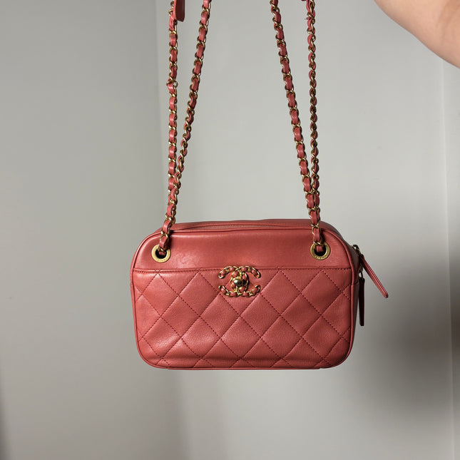 Sac Chanel Camera fermoir 19