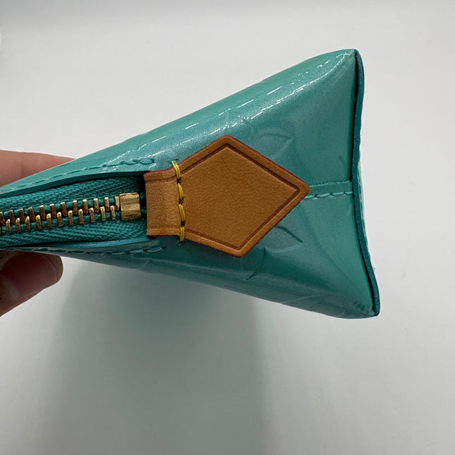 Trousse cosmétique Louis Vuitton vert d’eau pm