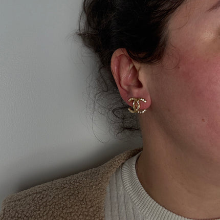 Boucles d’oreilles Chanel CC