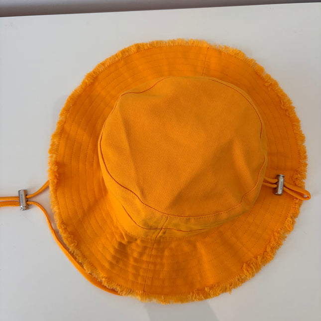 Le Bob Jacquemus « Artichaut »Jaune Orangé