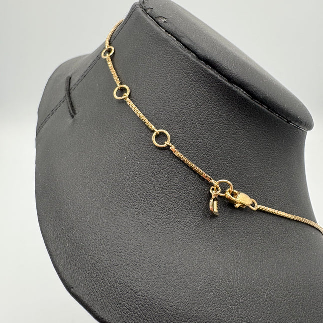 Collier Dior étiquette John Galliano 1947