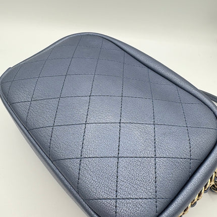 Sac Chanel Caméra bleu irisé