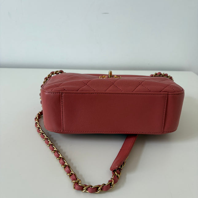Sac Chanel Camera fermoir 19