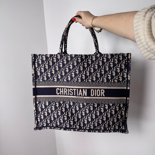 Sac Dior Tote Book large