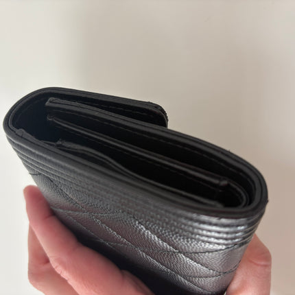 Portefeuille Chanel Boy à rabat