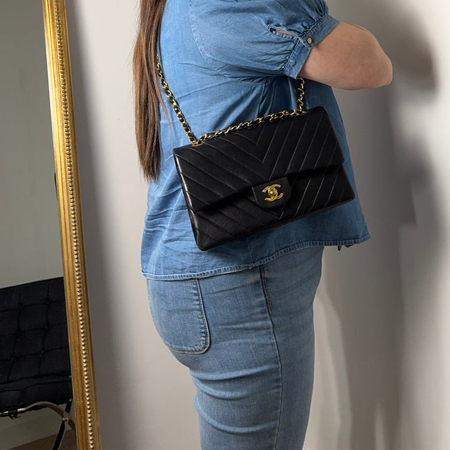 Sac Chanel Timeless 25 cm Chevrons Noir
