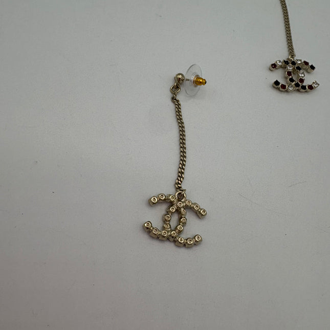 Boucles d’oreilles pendantes Chanel
