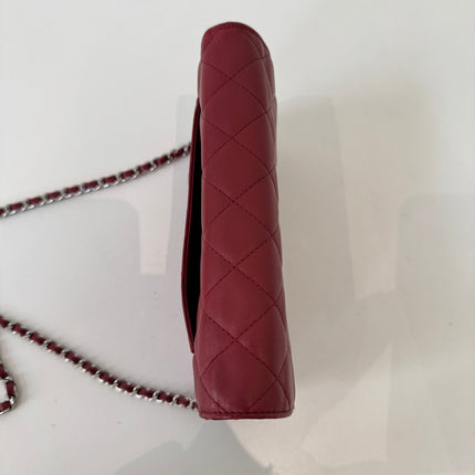 Sac Chanel Wallet on Chain Rouge Éteint