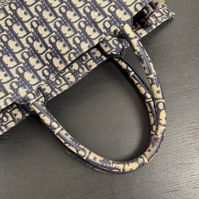 Sac Dior Tote Book large