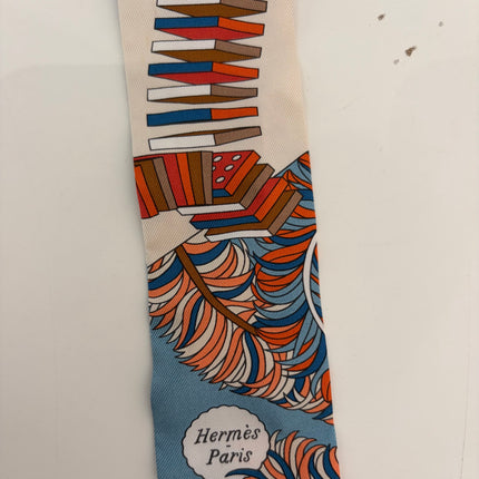 Twilly Hermes De l’ombrelle aux ruelles