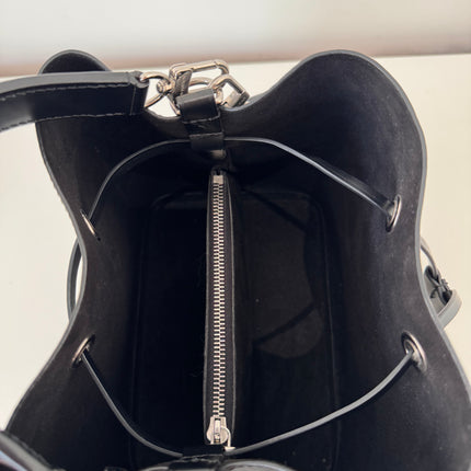 Sac Louis Vuitton Neo Noé Cuir Épi Noir