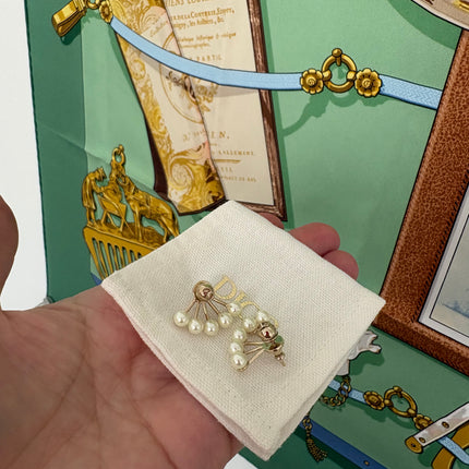 Boucles d’oreilles Dior La petite Tribale