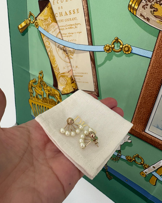 Boucles d’oreilles Dior La petite Tribale