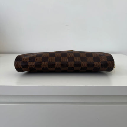 Sac pochette Eva damier ébène