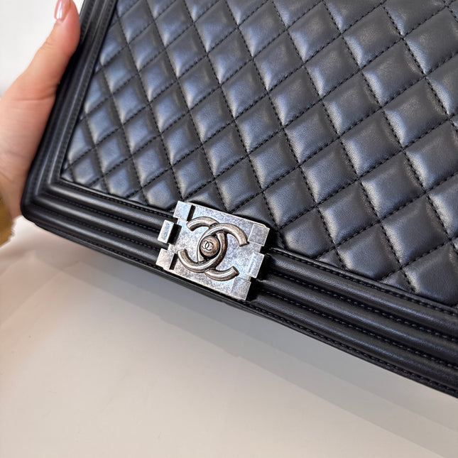 Sac Chanel Boy Grand Noir