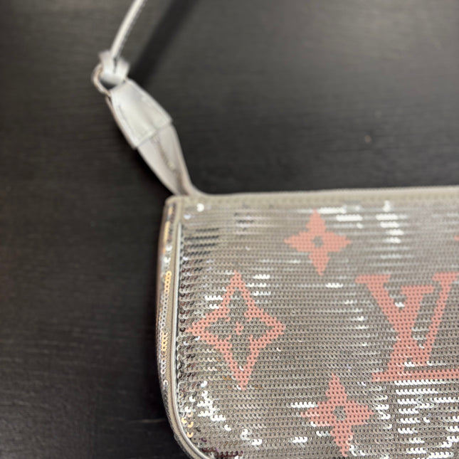 Pochette Accessoires Sequins Louis Vuitton
