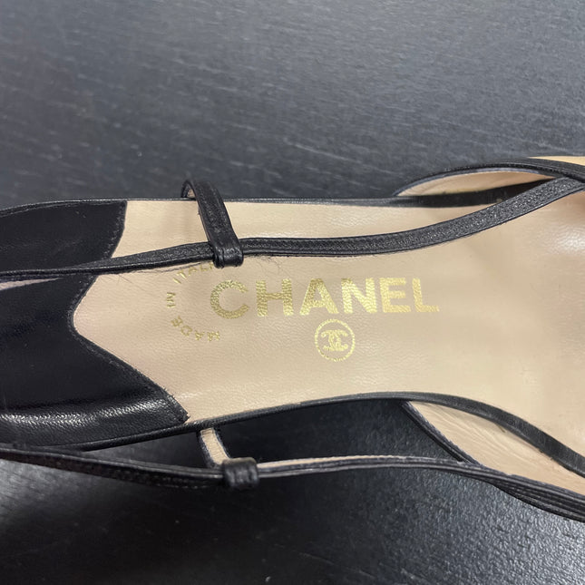 Escarpins Slingback Bicolore Chanel T39,5