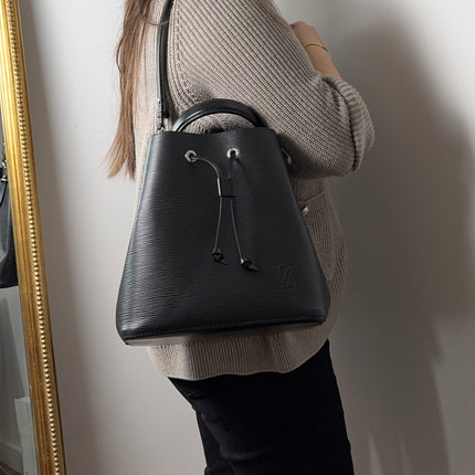 Sac Louis Vuitton Neo Noé Cuir Épi Noir