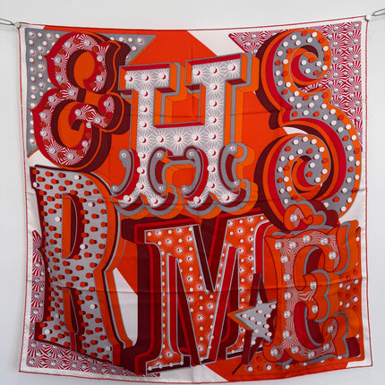 Carré Hermès Électrique 90 cm