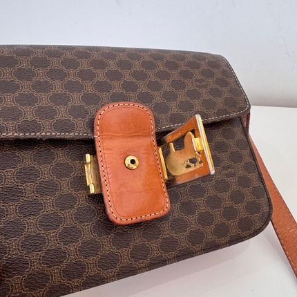 Sac Céline macadam fermoir calèche