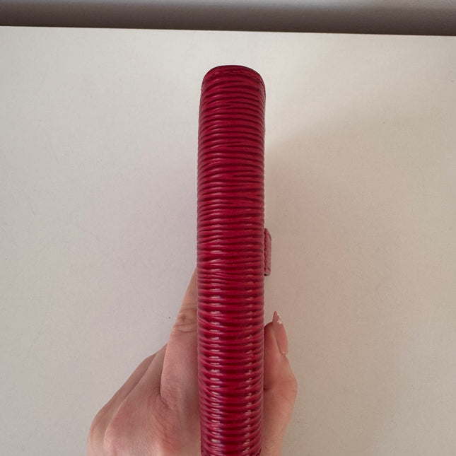 Portefeuille Louis Vuitton Cuir Épis Rouge