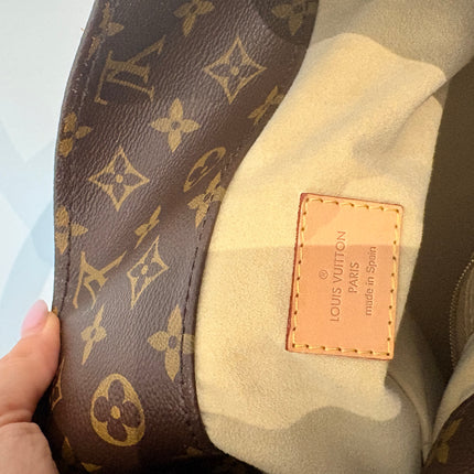 Sac Louis Vuitton Artsy MM Monogram