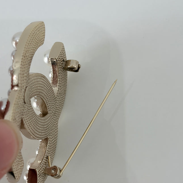 Broche Chanel Perles & strass