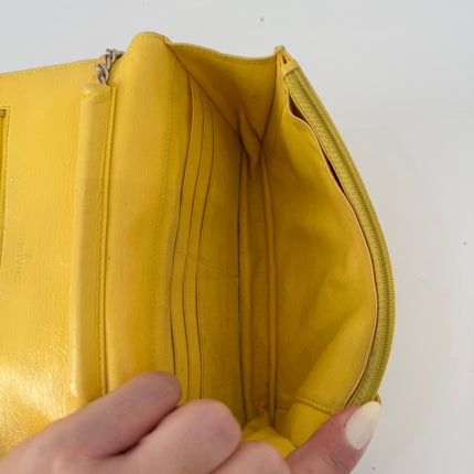 Sac Chanel Wallet on Chain Jaune