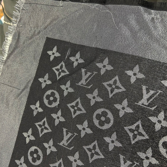 Châle Louis Vuitton carbone