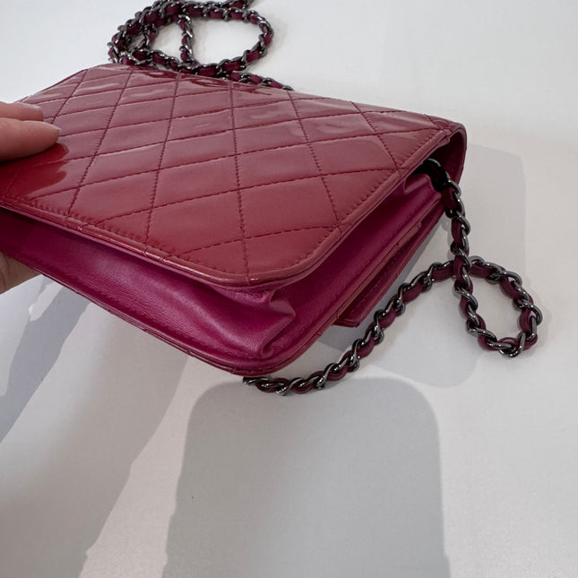 Sac Chanel Wallet on chain framboise