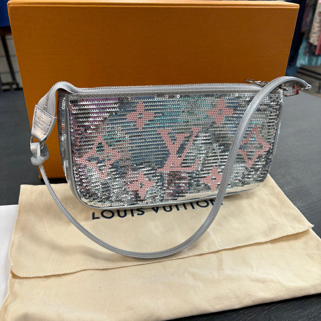 Pochette Accessoires Sequins Louis Vuitton