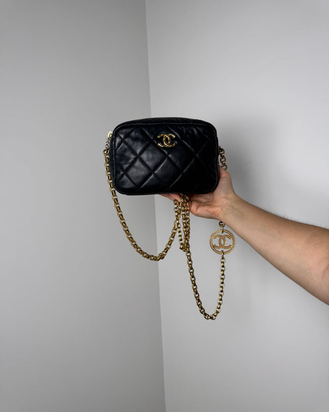 Sac Chanel Caméra matelassé CC