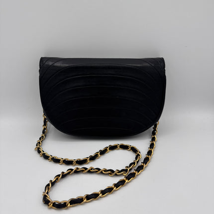 Sac Chanel Demie lune vintage