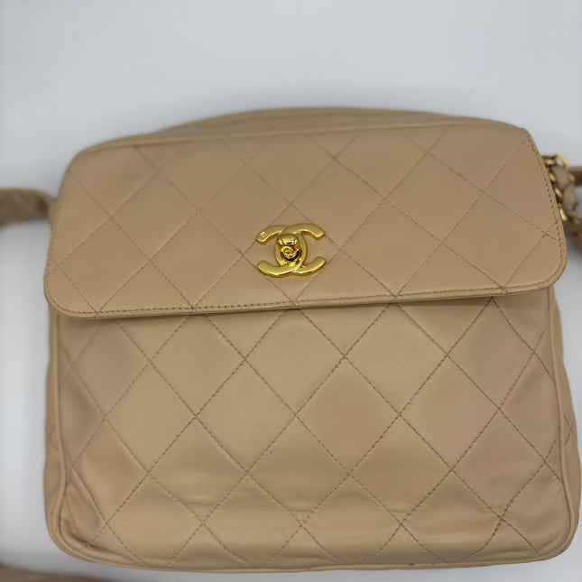 Sac Chanel caméra vintage beige
