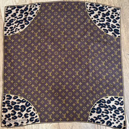 Carré Louis Vuitton 70cm Monogram