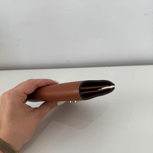 Portefeuille Celine Triomphe Moyen Tan
