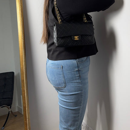 Sac Chanel Timeless vintage 25 cm noir